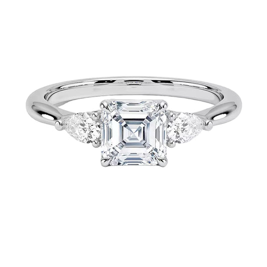 Ring with an Asscher cut and side drops