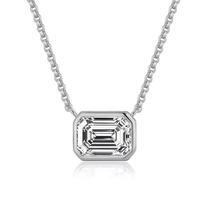 Emerald diamond necklace